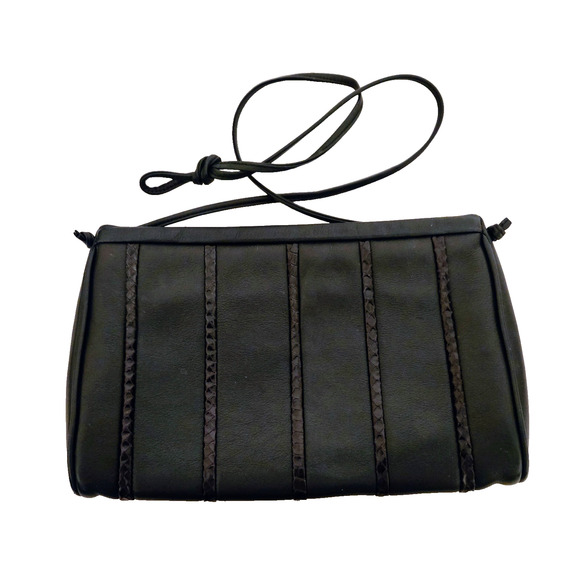 Vintage Anne Klein for Calderon Black Leather Crossbody Bag - Picture 3 of 11